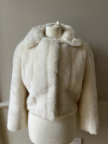 Vintage women white fur - vintage, women’s