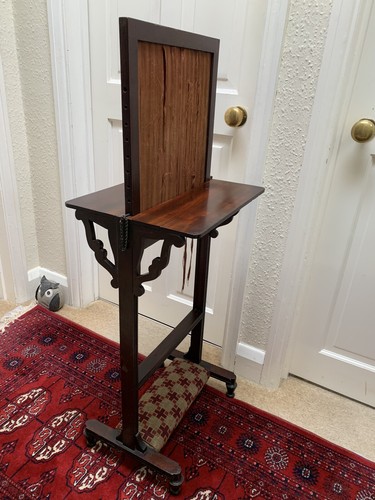 Antique victorian table with - antique,