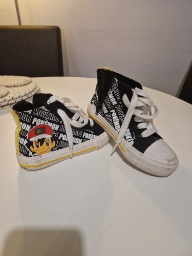 Pokemon boys official pikachu - pokemon,