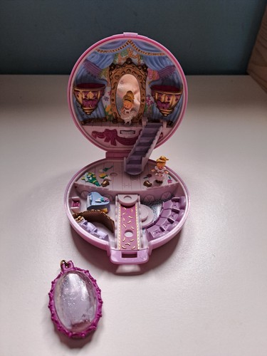 Polly pocket s - pocket, ‘polly’s