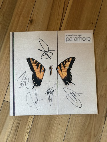 Super rare paramore - **super, brand