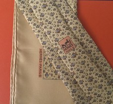 HERMES RARE MEN'S SILK TIE & POCKET SQUARE SET WHIMSICAL FISH & BUBBLES YELLOW 