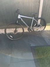 Men’s Hybrid Bike