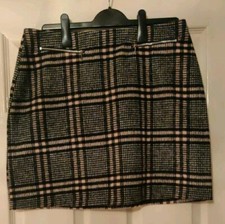 BNWT Peacocks Ladies Black &