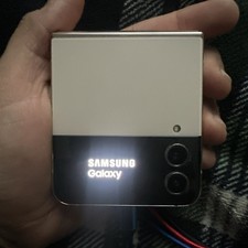 Samsung Galaxy Z Flip4 128GB Pink Gold Unlocked-Faulty