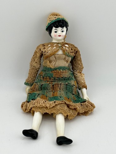 Antique style porcelain - antique,