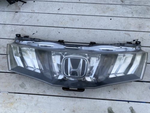 Honda civic mk8 front grill - honda,