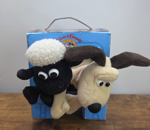 Wallace gromit shaun - &, &