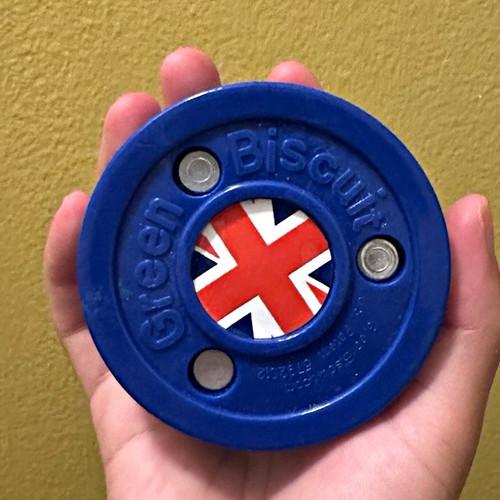 Green biscuit ice roller - biscuit, ice/roller