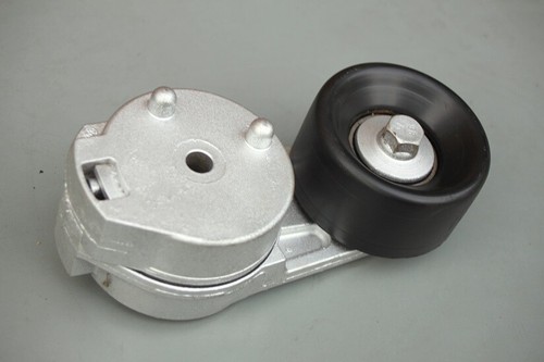 Drive belt tensioner c2s45579 - tensioner,