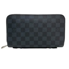 Louis Vuitton Damier Graphite