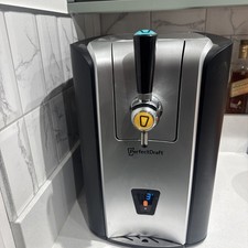 2x Perfect Draft Machine Pro Beer Machines and 6 empty kegs .