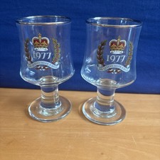 Pair queens silver jubilee - of,