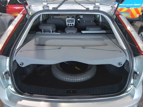 Parcel shelf ford focus - ford, mk2