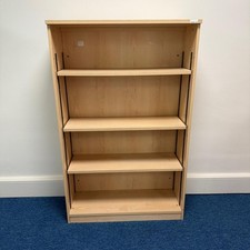 Maple Bookcase- 1600mm High