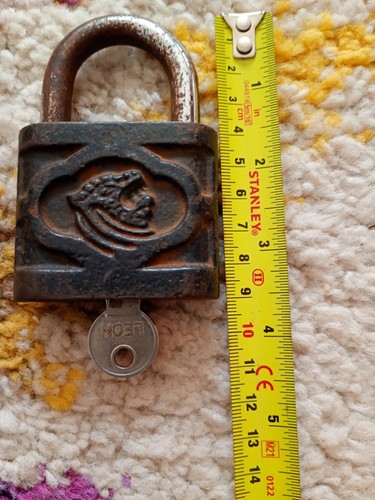 Vintage leon loin head - leon,