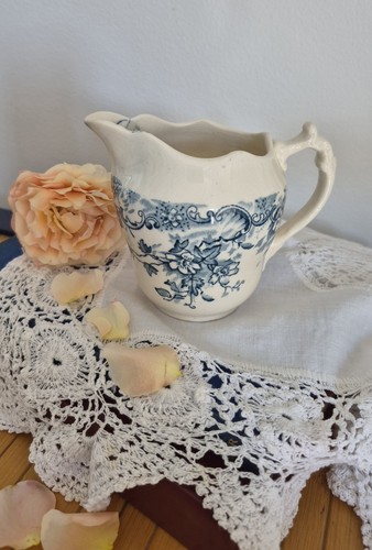 Antique blue white - blue,