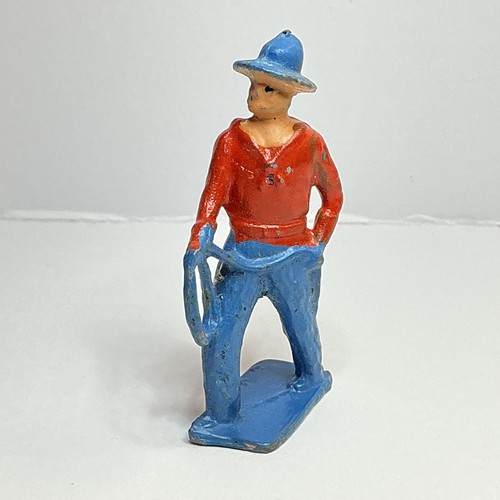 Crescent cowboy with lasso - cowboy,
