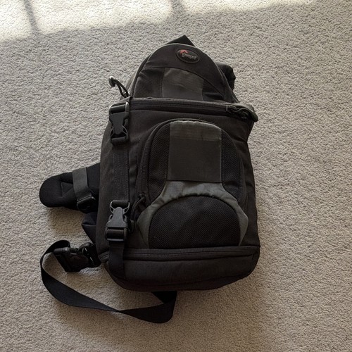 Lowepro padded camera sling - camera,