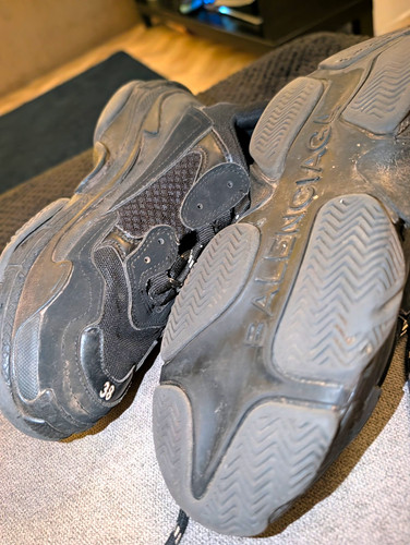 Balenciaga black low - balenciaga,