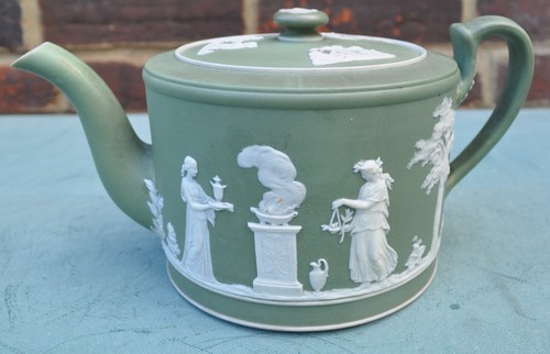 Vintage wedgwood sage green - wedgwood,
