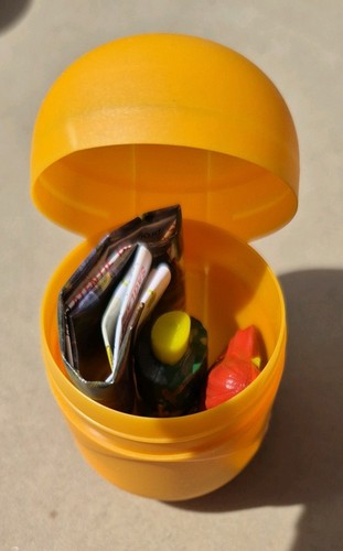New with papers kinder - with,