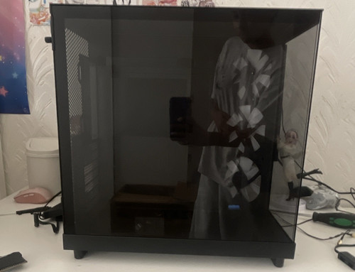 Black nzxt flow rgb case - black,