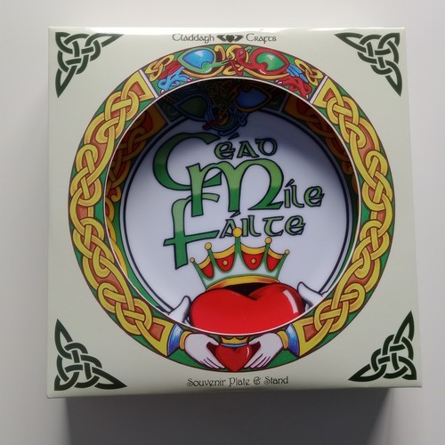 Claddagh crafts céad míle - "céad,