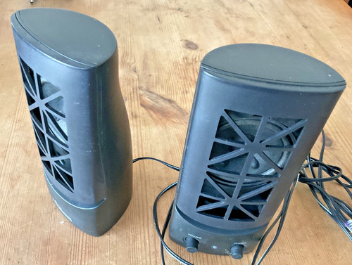 Powered speakers computor - speakers,,