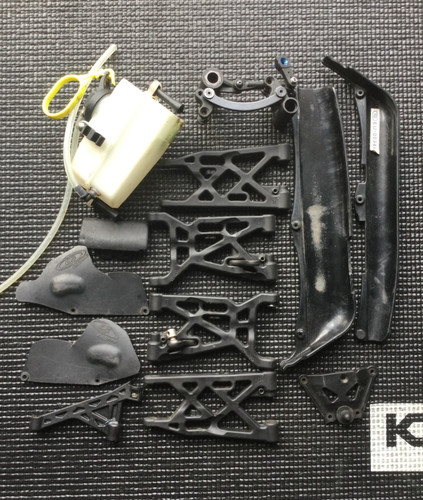 Losi8 8ight buggy parts used - 8ight,
