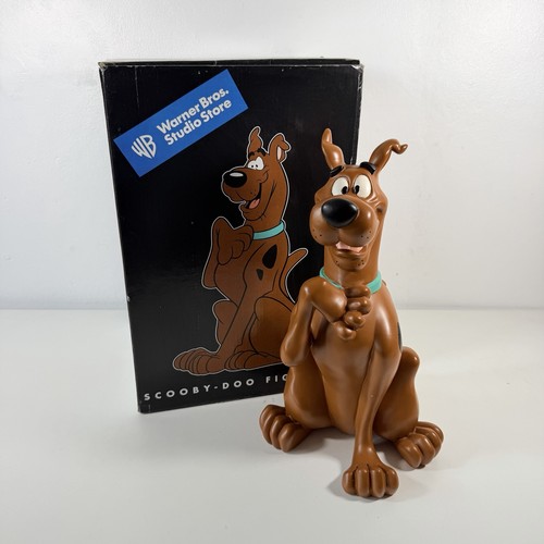 Scooby doo statue - scooby,