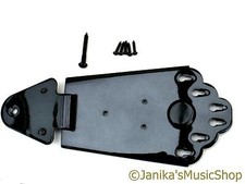 Black semi-acoustic jazz