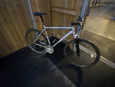 CLAUDE BUTLER, URBAN 3000 Hybrid Mens/ Lady’s Unused Cycle , Light Alloy Frame S