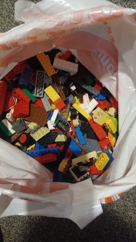 Bag full lego assorted - of,