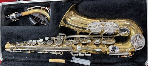 Bundy alto saxophone - alto,