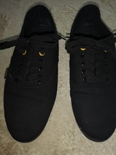 Men's Duck and Cover black  canvas style shoes. Size 9.