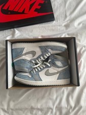 JORDAN 1 HYPER ROYAL UK10 USED