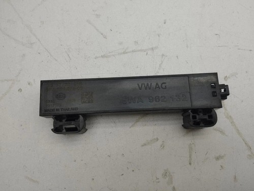 Audi limousine 8ys keyless - a3,