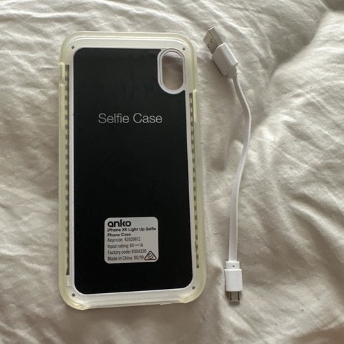 Iphone light selfie - iphone,