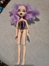Bratz Bratzillaz Yasmina Clairvoya Doll MGA House of Witchez Glam Gets Wicked(k9
