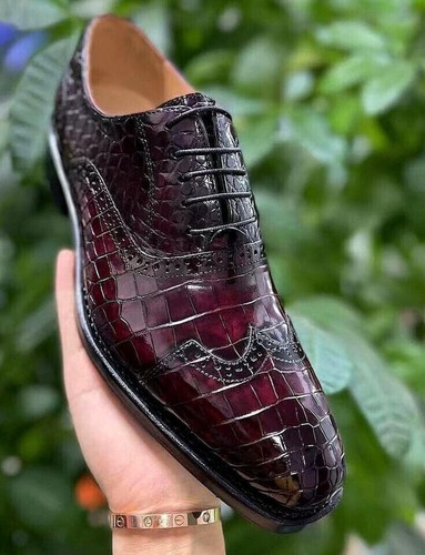 Handcrafted burgundy croc - burgundy,