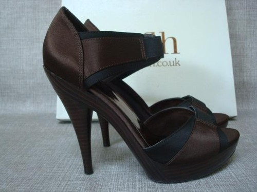 Faith howard brown - uk, 4
