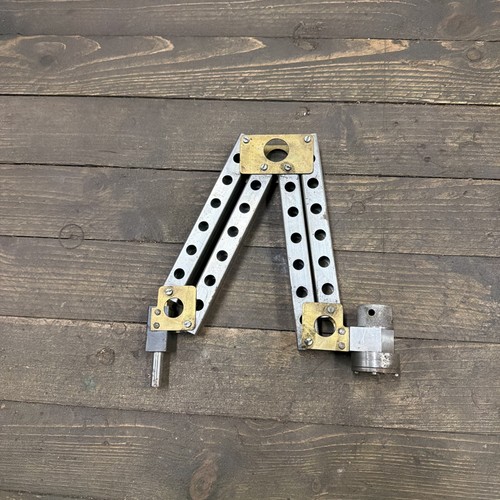 Vintage shop made tapping aid