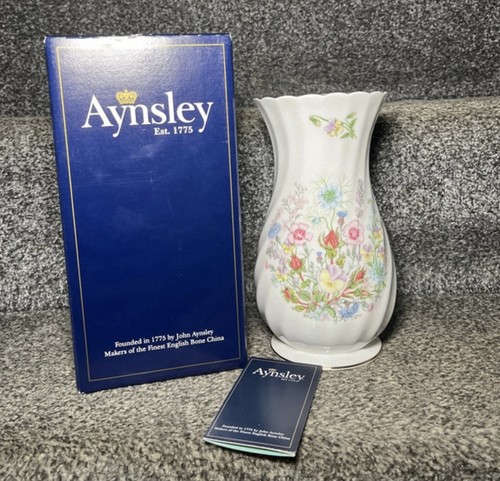 Aynsley wild tudor vase - aynsley, new