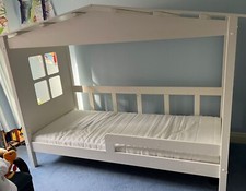 *Mento White Wooden Treehouse Bed Frame Only - 3ft Single*