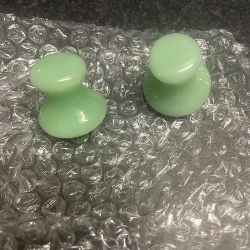 Jade mushroom massage stones - mushroom,
