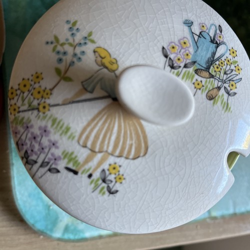 Green fingers beswick - green,
