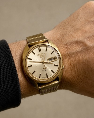 Vintage seiko 6106 - vintage,
