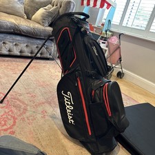 Titleist Players 4 StaDry Golf Stand Bag Black/Red