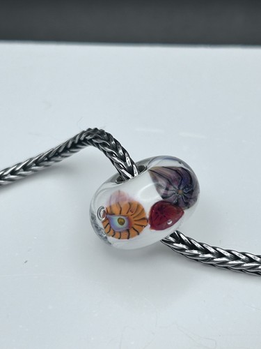 Rachel banjo beads lampwork - banjo,